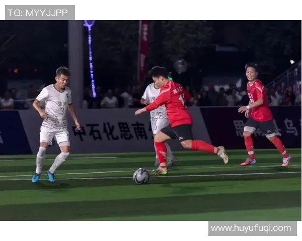 足球小子集结赛场 梦幻球星带你重温青春热血时光